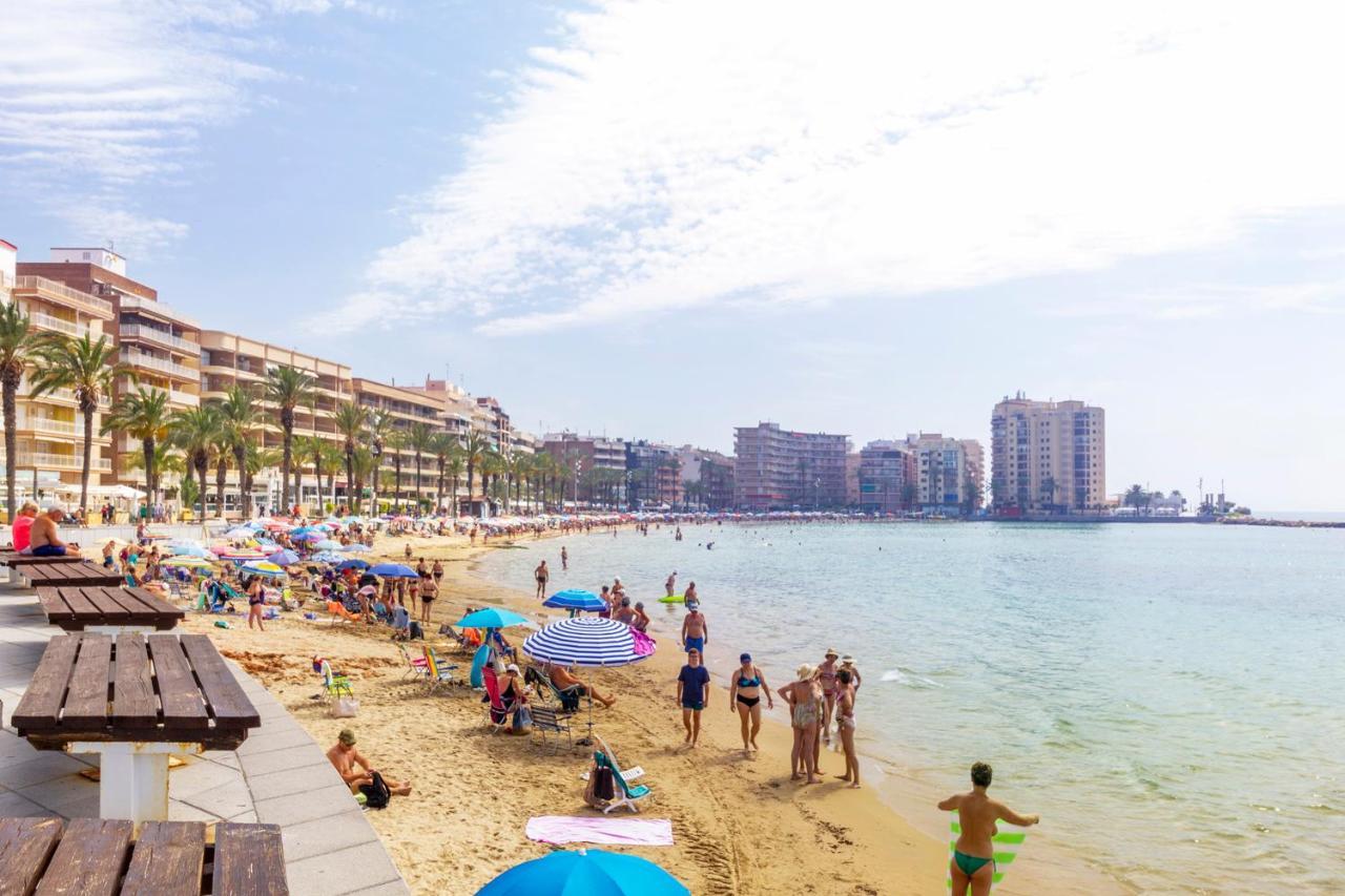 Apartamento Pink Maritimo Torrevieja Ngoại thất bức ảnh