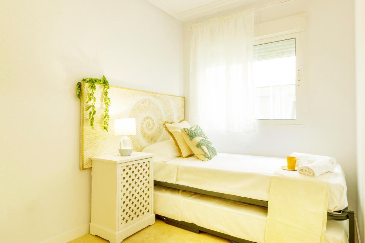 Apartamento Pink Maritimo Torrevieja Ngoại thất bức ảnh