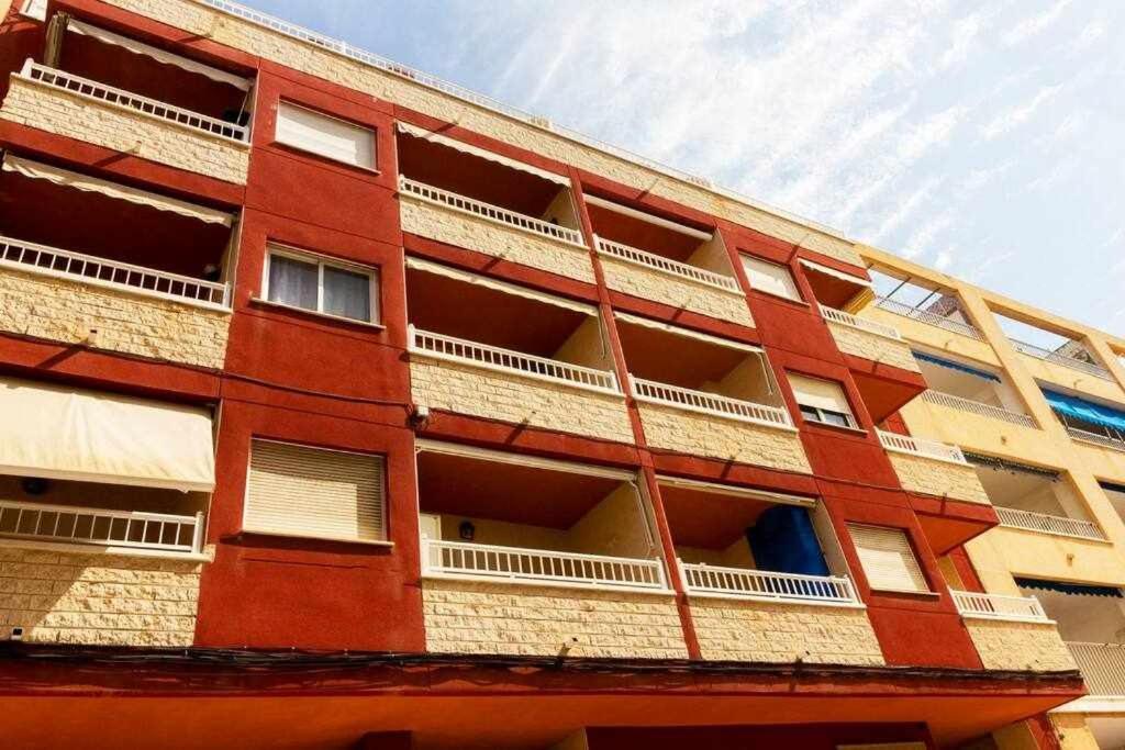Apartamento Pink Maritimo Torrevieja Ngoại thất bức ảnh
