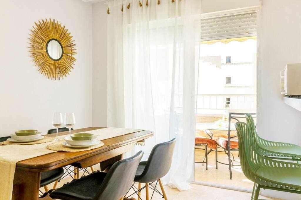 Apartamento Pink Maritimo Torrevieja Ngoại thất bức ảnh