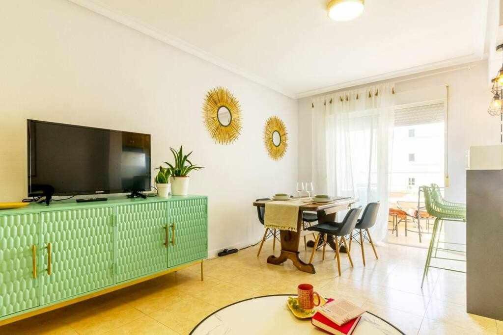Apartamento Pink Maritimo Torrevieja Ngoại thất bức ảnh
