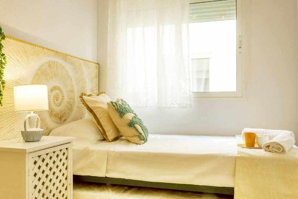 Apartamento Pink Maritimo Torrevieja Ngoại thất bức ảnh